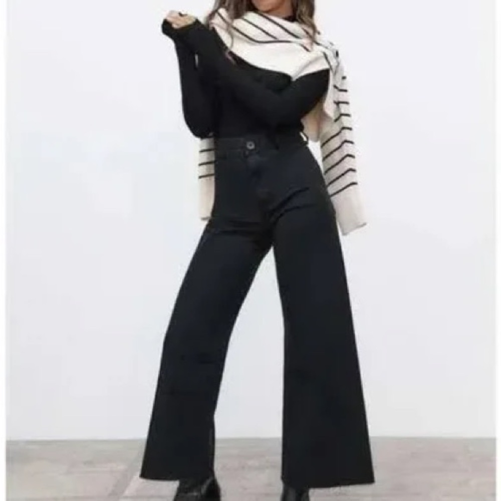 Zara Marine Jean - Picture 3 of 4